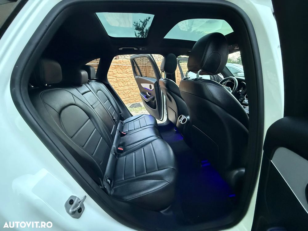 Mercedes-Benz GLC - 8