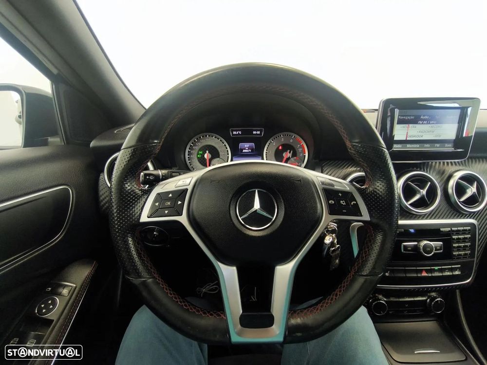 Mercedes-Benz A 180 (BlueEFFICIENCY) AMG Sport - 48