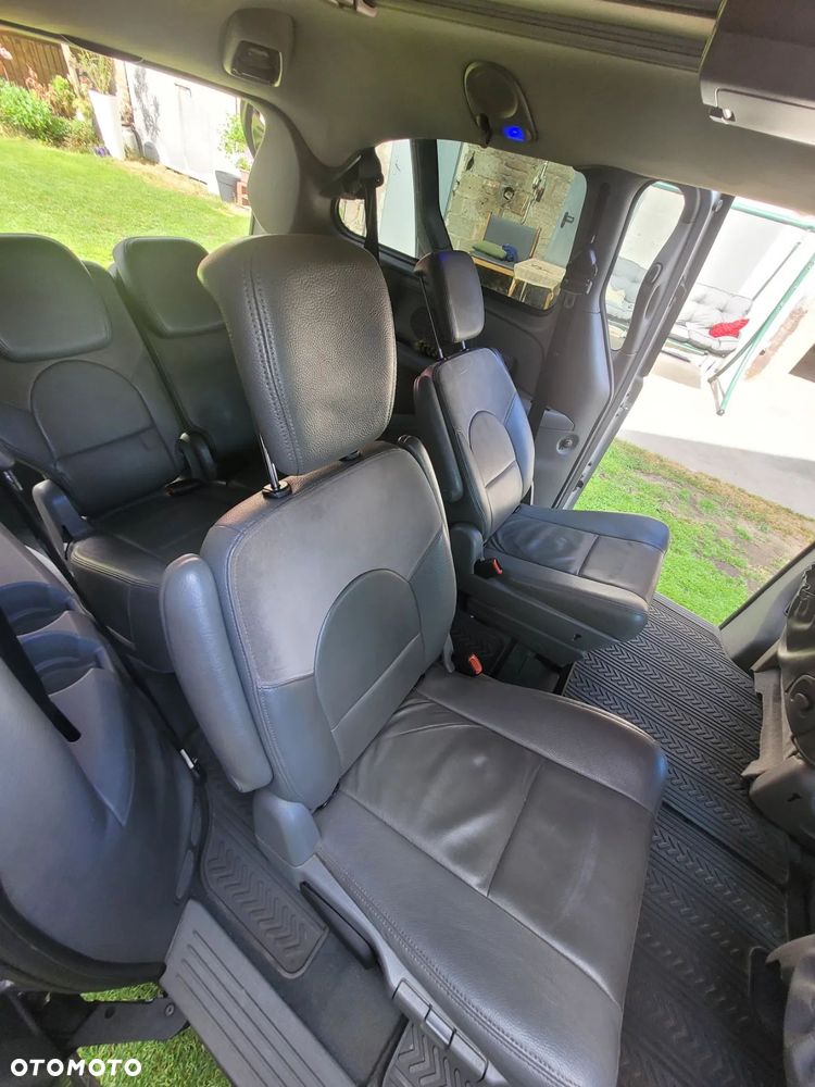 Chrysler Grand Voyager 2.8 CRD Limited - 6