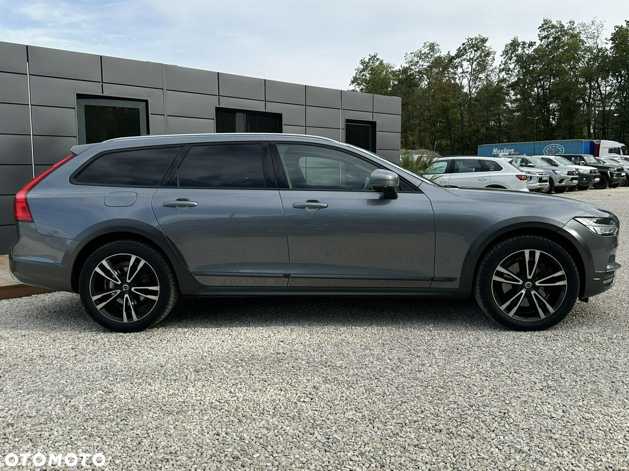 Volvo V90 Cross Country D5 SCR AWD Pro - 9