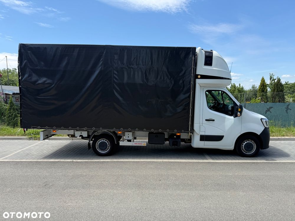 Renault Master - 18