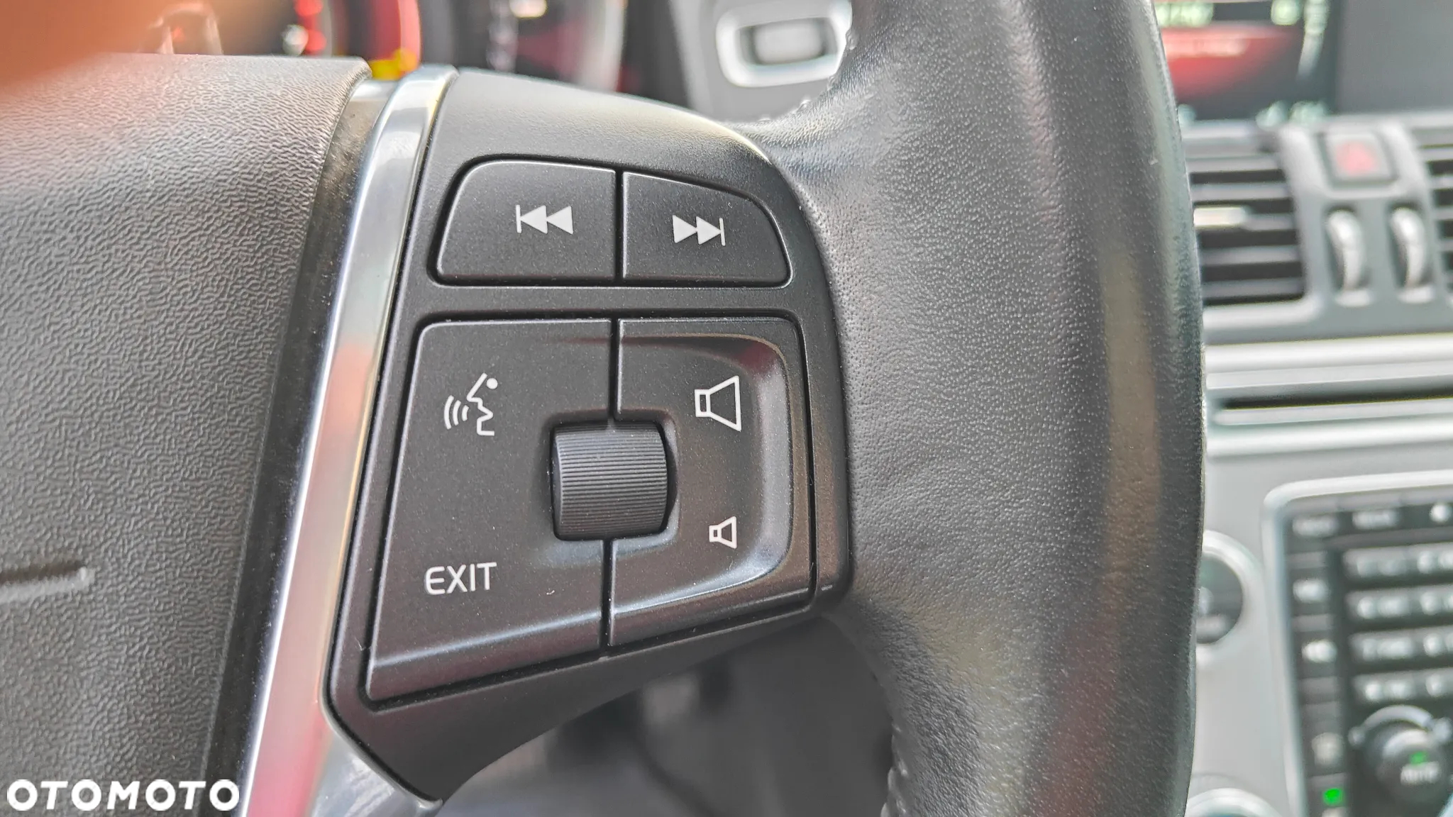 Volvo XC 60 T5 Drive-E R-Design Summum - 13