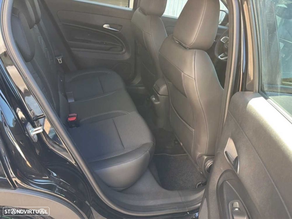 Jeep Avenger 1.2 TG Altitude - 16