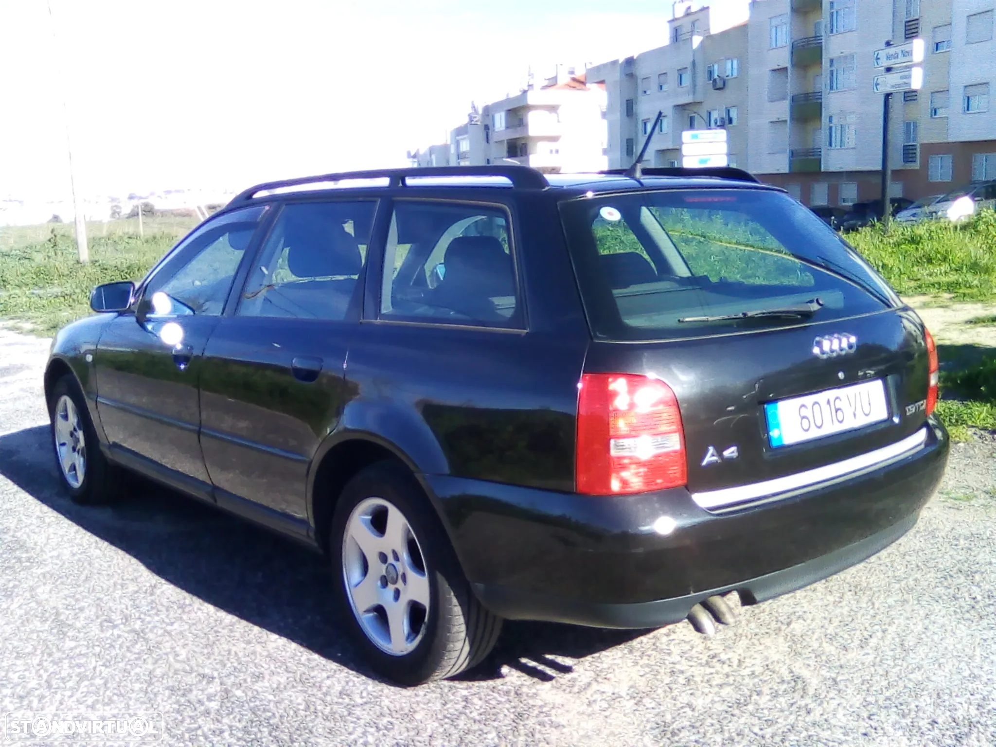 Audi A4 Avant 1.9 TDI Attraction - 3