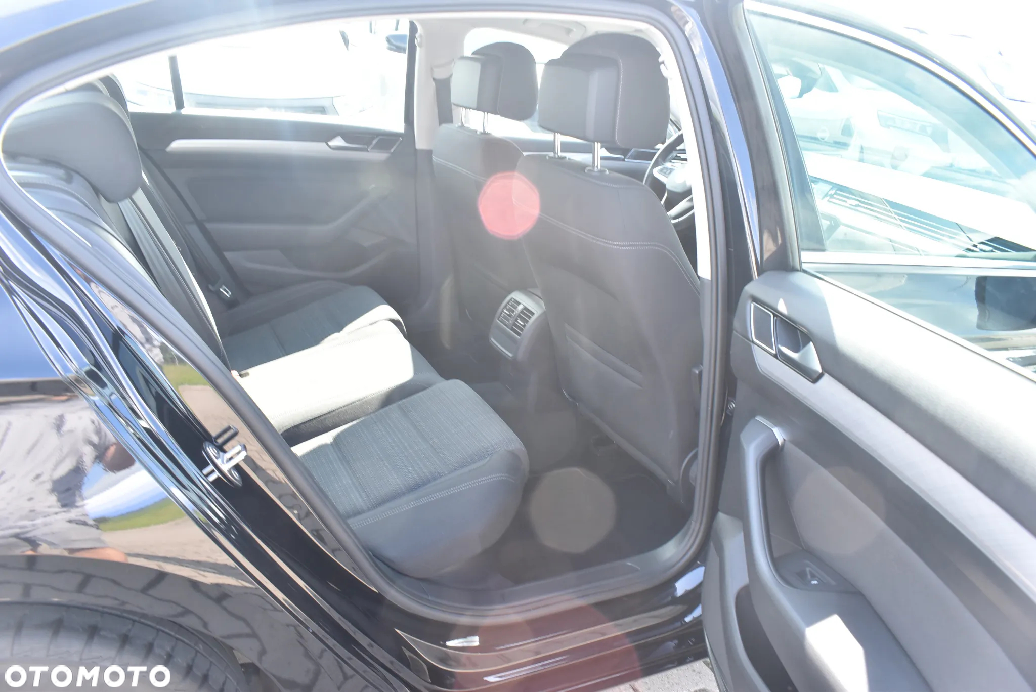 Volkswagen Passat 1.5 TSI EVO Business DSG - 15