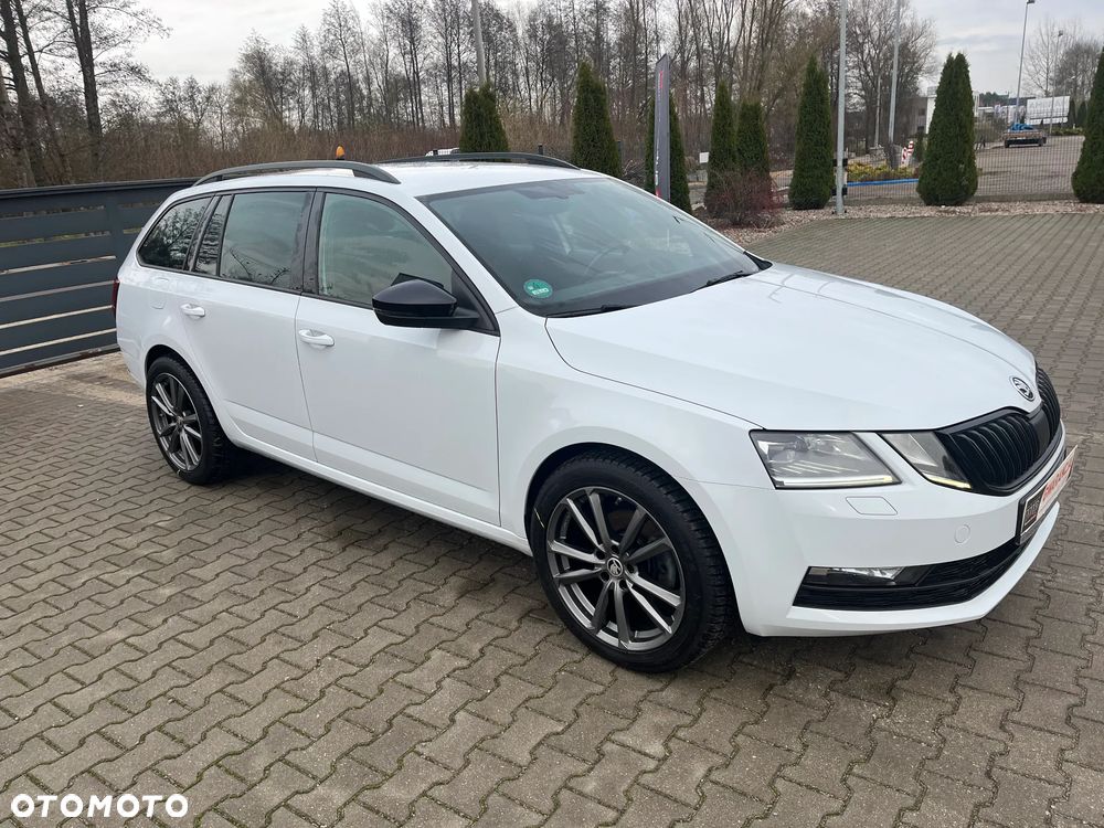 Skoda Octavia 2.0 TDI DSG Sportline - 18