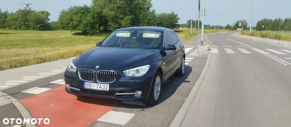 BMW Seria 5 535i xDrive Luxury Line - 9