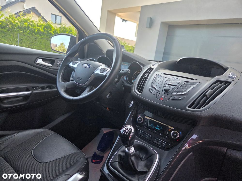 Ford Kuga 2.0 TDCi 4WD Titanium - 13