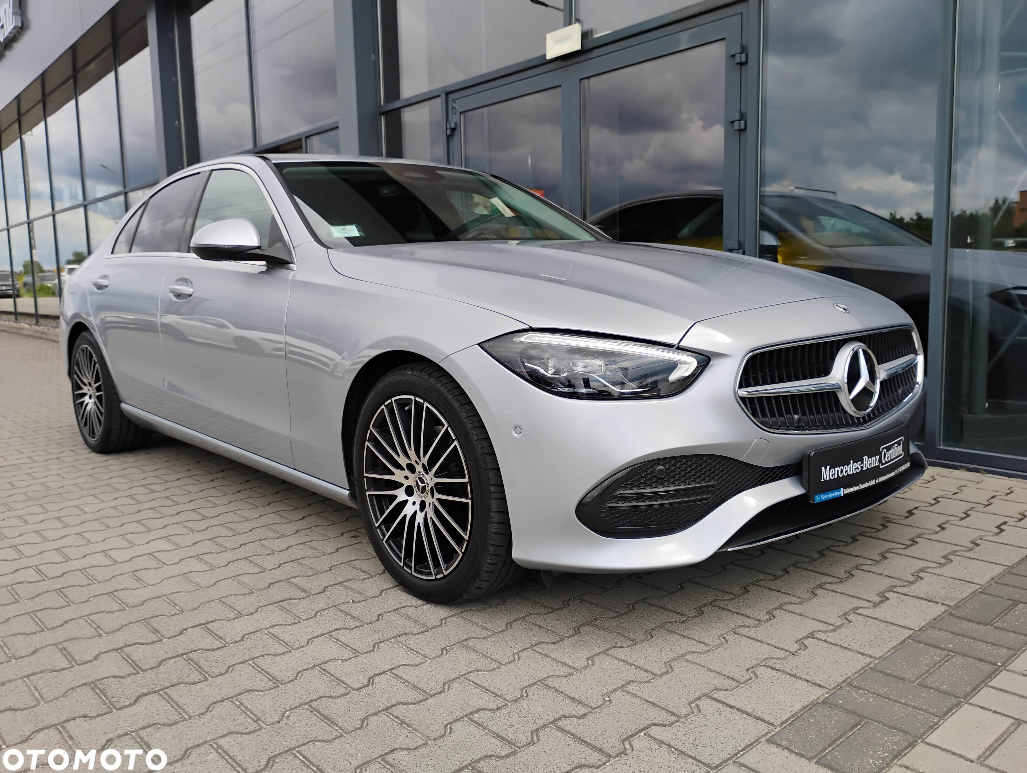 Mercedes-Benz Klasa C 180 mHEV Business Edition - 24