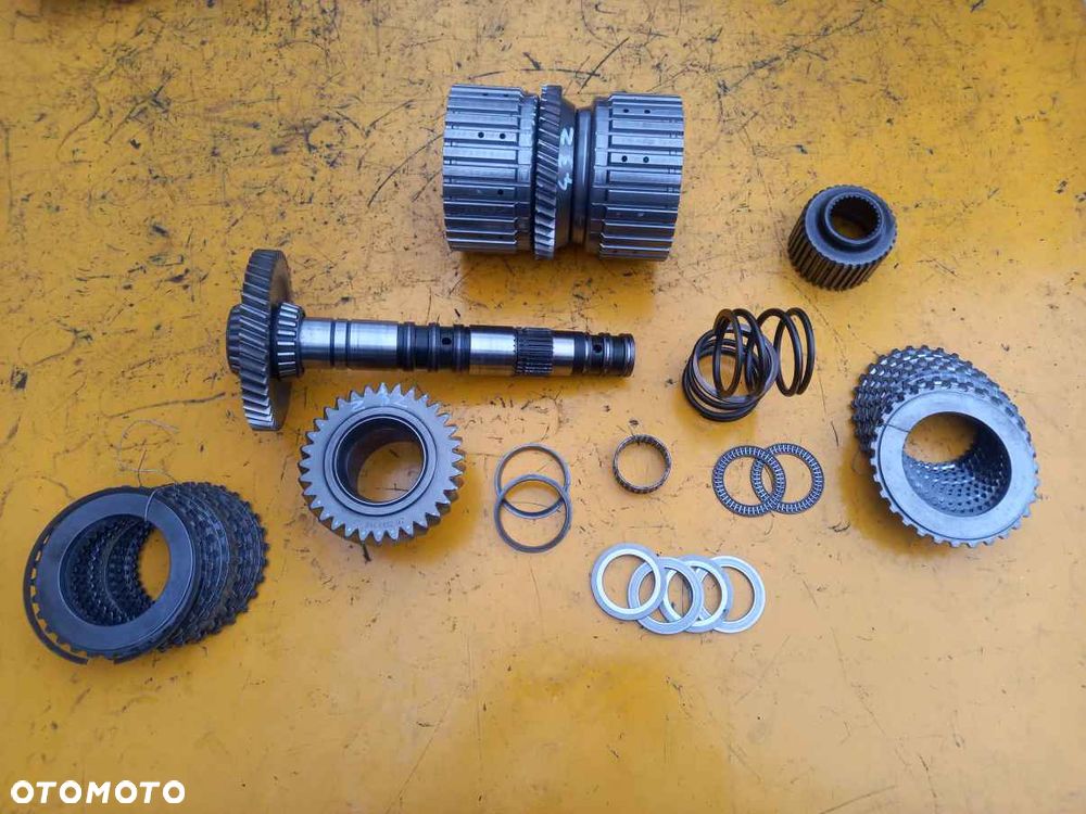 Elementy kosza Z43 15mm 2093359042 Deutz Fahr Agrotron 180.7 Profiline - 1