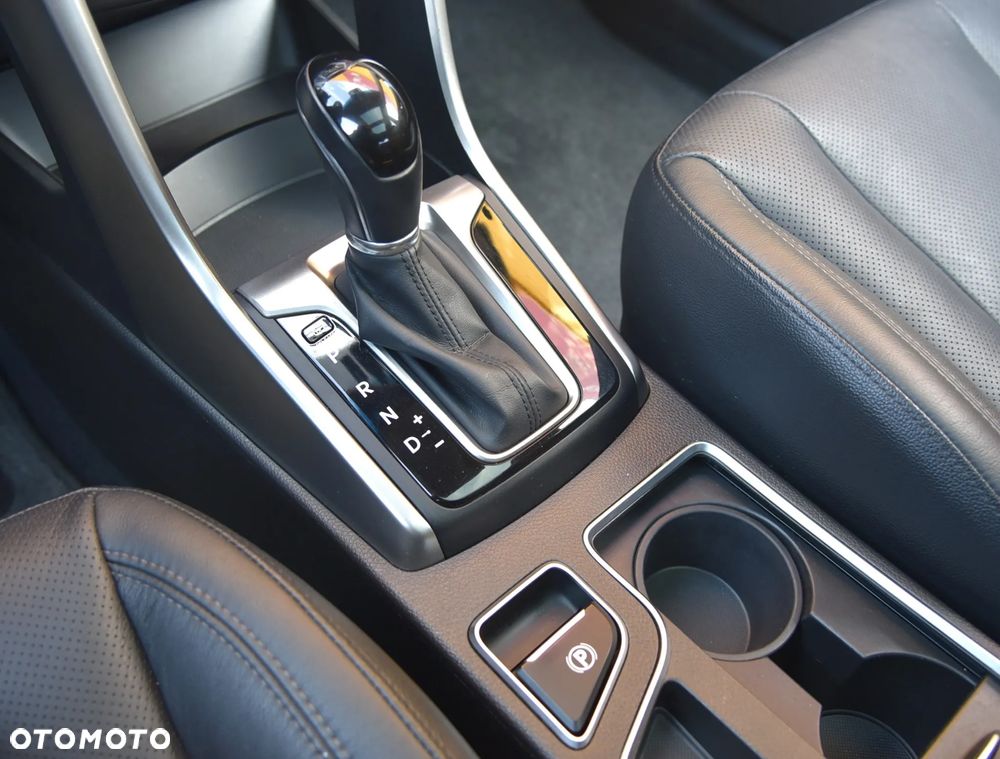 Hyundai i30 blue 1.6 GDI DCT Premium - 32