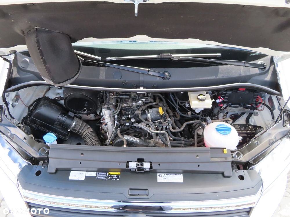 Volkswagen Crafter 50 BiTDI 2.0 177 KM Mroźnia -29 st.C + Winda Załadowcza DHOLLANDIA 750 Kg UDŹWIG, Grube Ściany Chłodnia Boczne Drzwi IGLOOCAR Rozstaw Osi 4490 mm, DMC 3500 Kg, Kat. Prawa Jazdy B, Tylne Koła Bliźniacze WZMACNIANY, Tempomat, Asystent Jazdy Stan Wizualny I Techniczny NOWY Tak Jak Z Taśmy Produkcyjnej Gotowy Dostępny OKAZJA POLECAM - 12