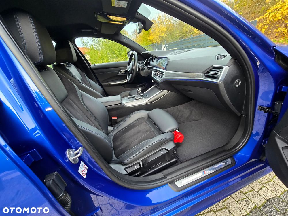 BMW Seria 3 330i M Sport sport - 10