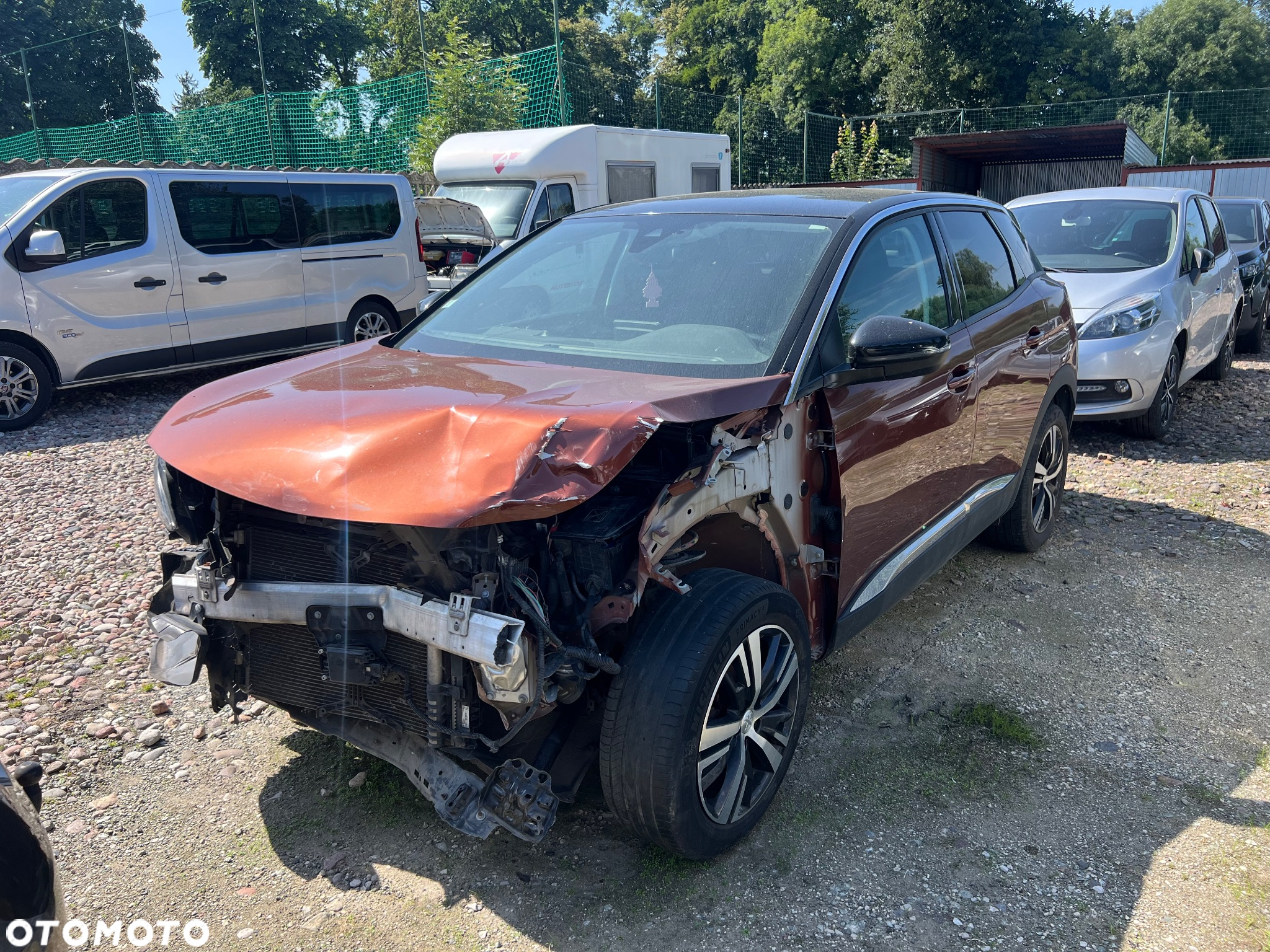 Peugeot 3008 1.2 PureTech Allure Pack S&S - 2