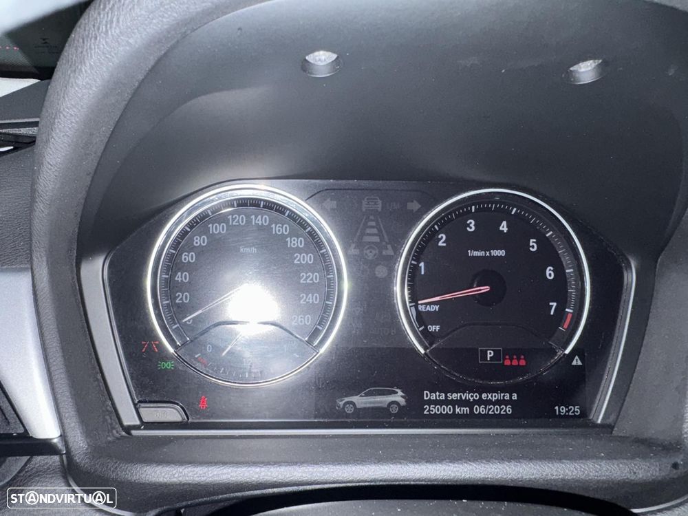 BMW X1 25 e xDrive - 12