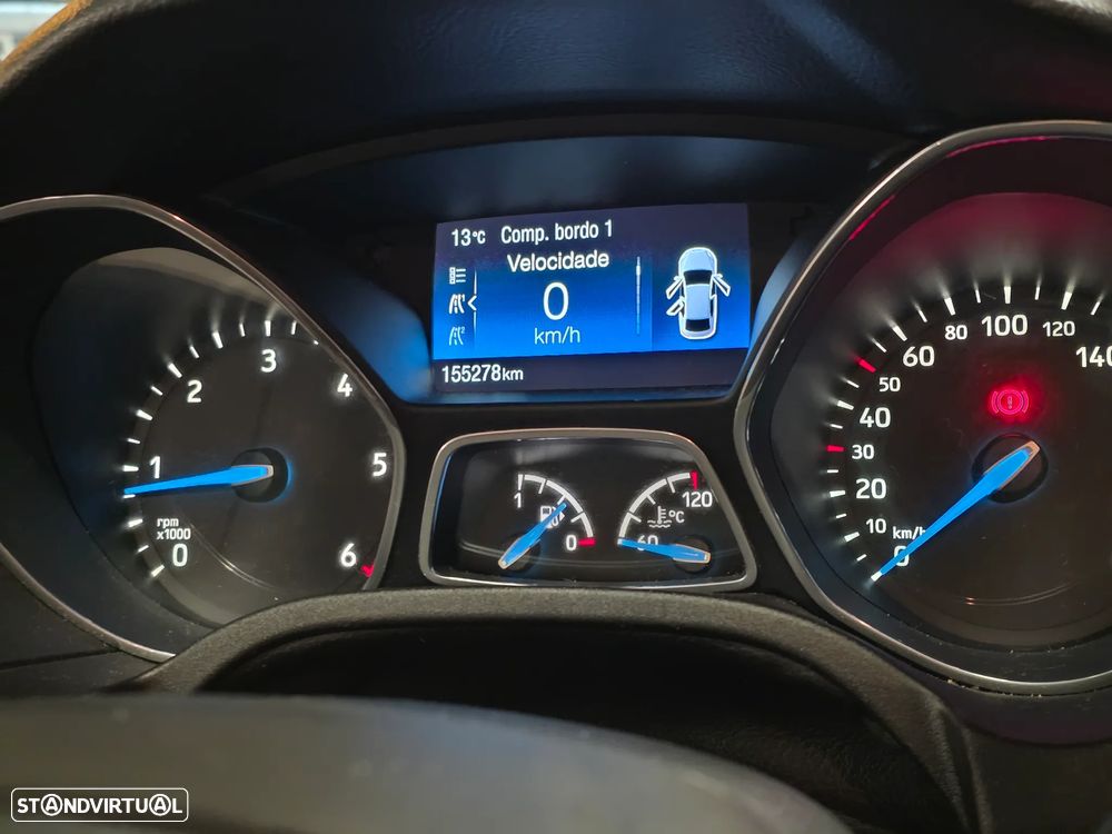 Ford Focus SW 1.5 TDCi ST-Line - 32