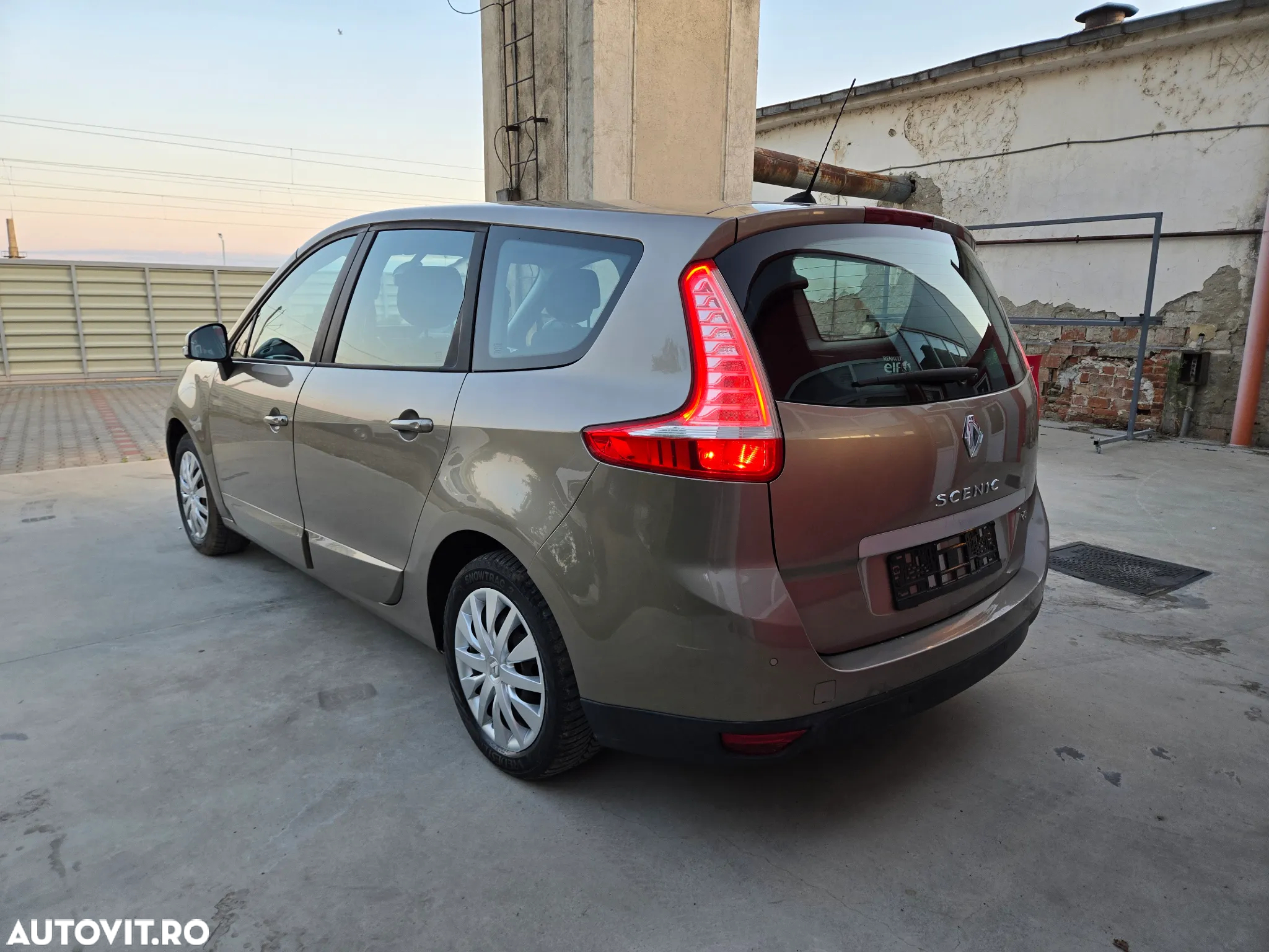 Renault Grand Scenic 1.5 dCi Expression - 4