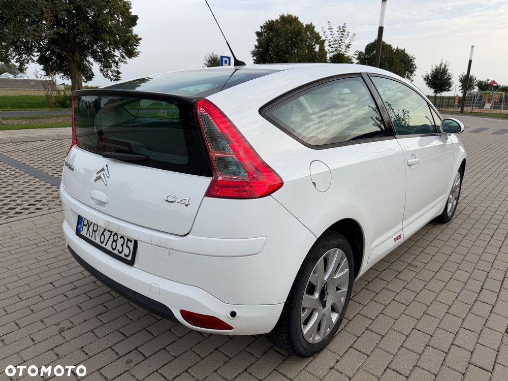 Citroën C4 1.6 HDi VTR - 4