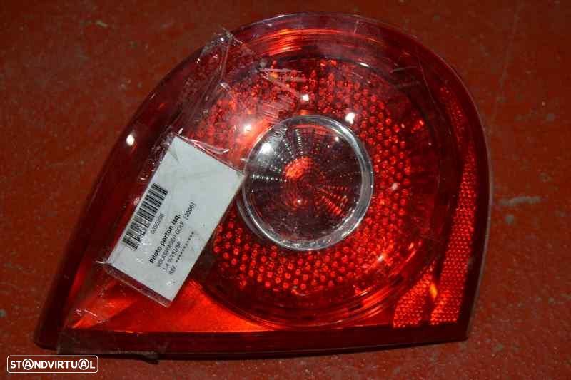FAROLIM TRASEIRO ESQUERDO VOLKSWAGEN GOLF V 1K110.2003 - 1