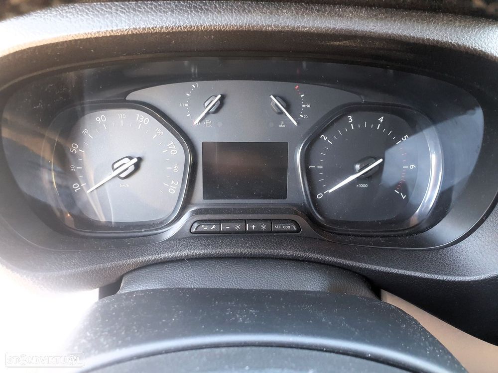 Peugeot Expert 2.0 BlueHDi 180 L2 EHZ EAT8 - 11