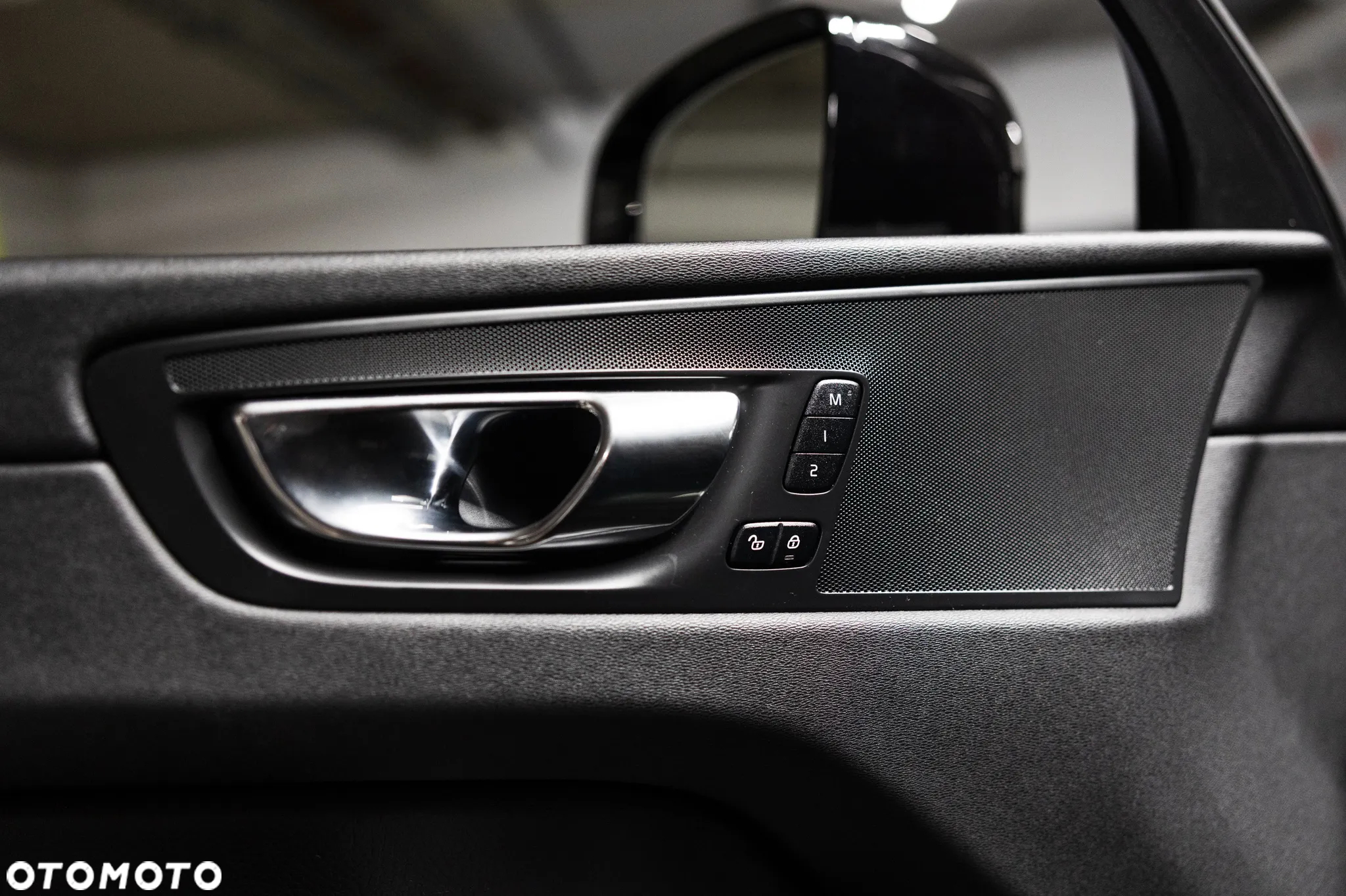Volvo XC 60 B5 B AWD Ultimate Black Edition - 30