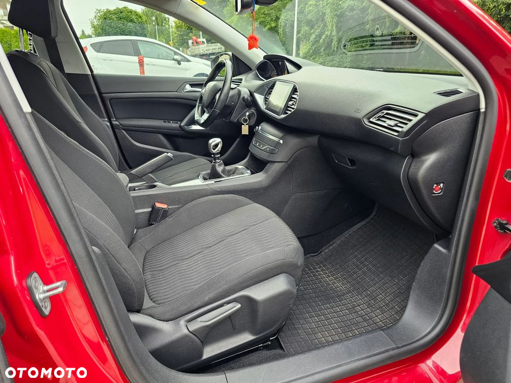 Peugeot 308 - 34