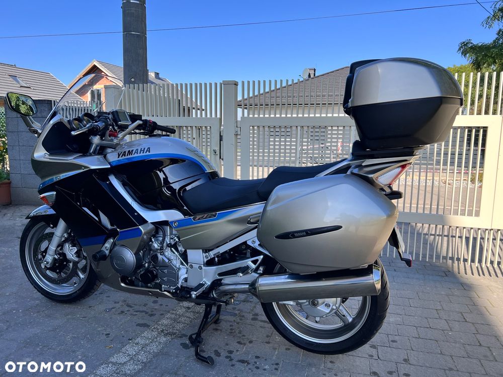 Yamaha FJR - 20