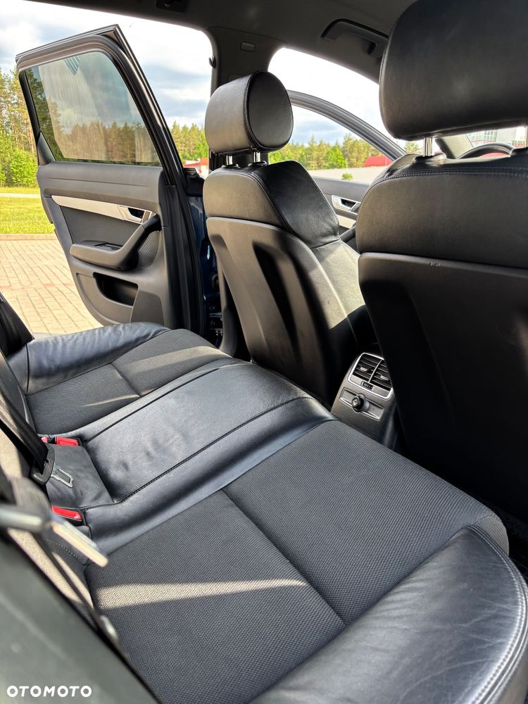 Audi A6 Avant 2.4 quattro - 9
