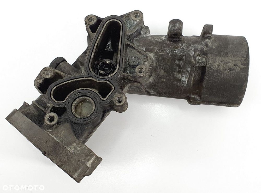 PODSTAWA FILTRA OLEJU BMW 7 E65 3.0 D 7788453 - 1