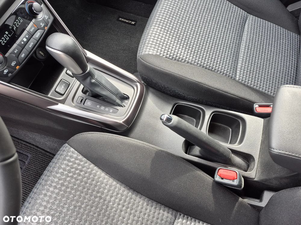 Suzuki S-Cross 1.4 BoosterJet mHEV Premium Plus SP - 19