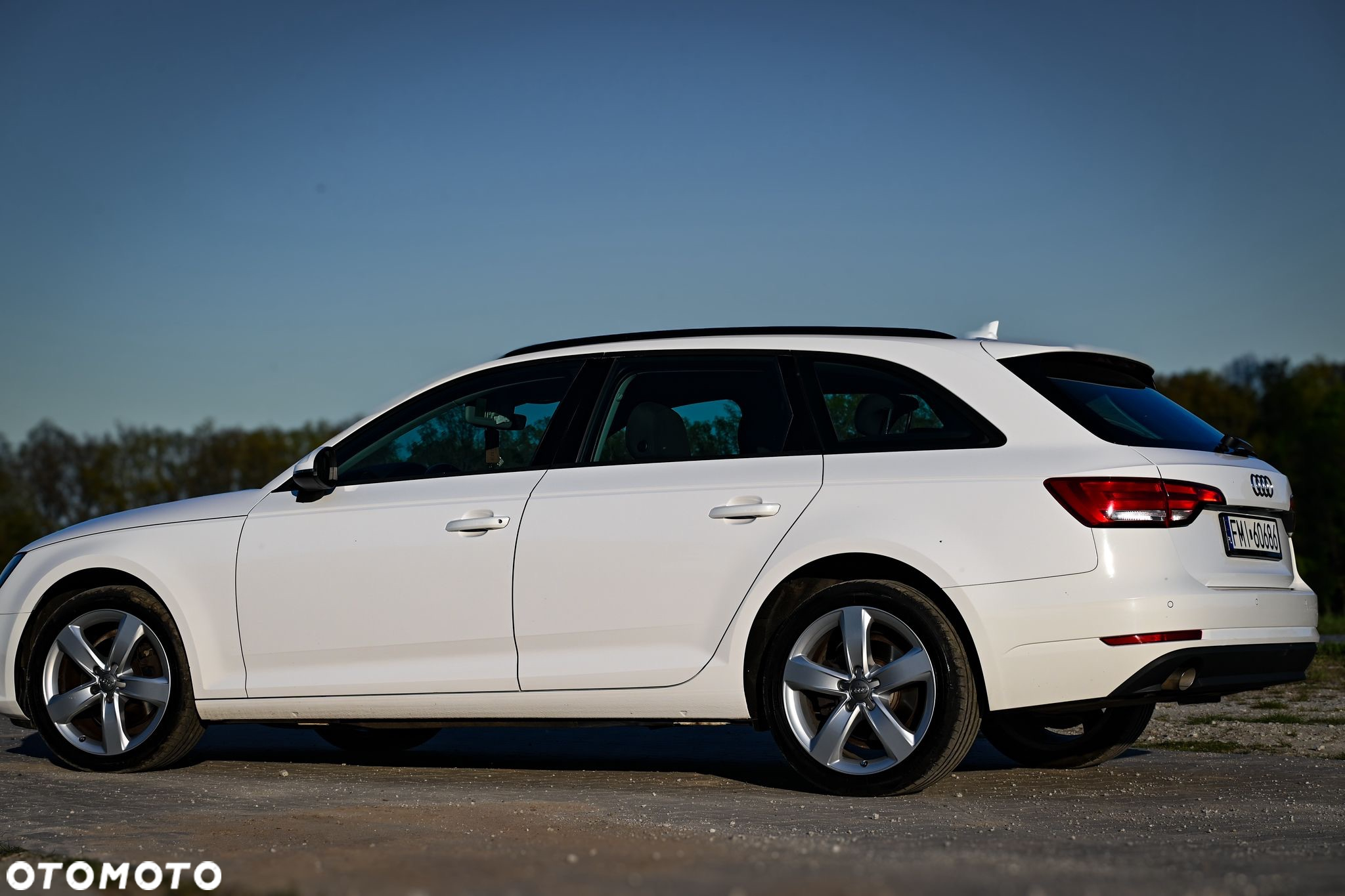 Audi A4 2.0 TDI S tronic - 7