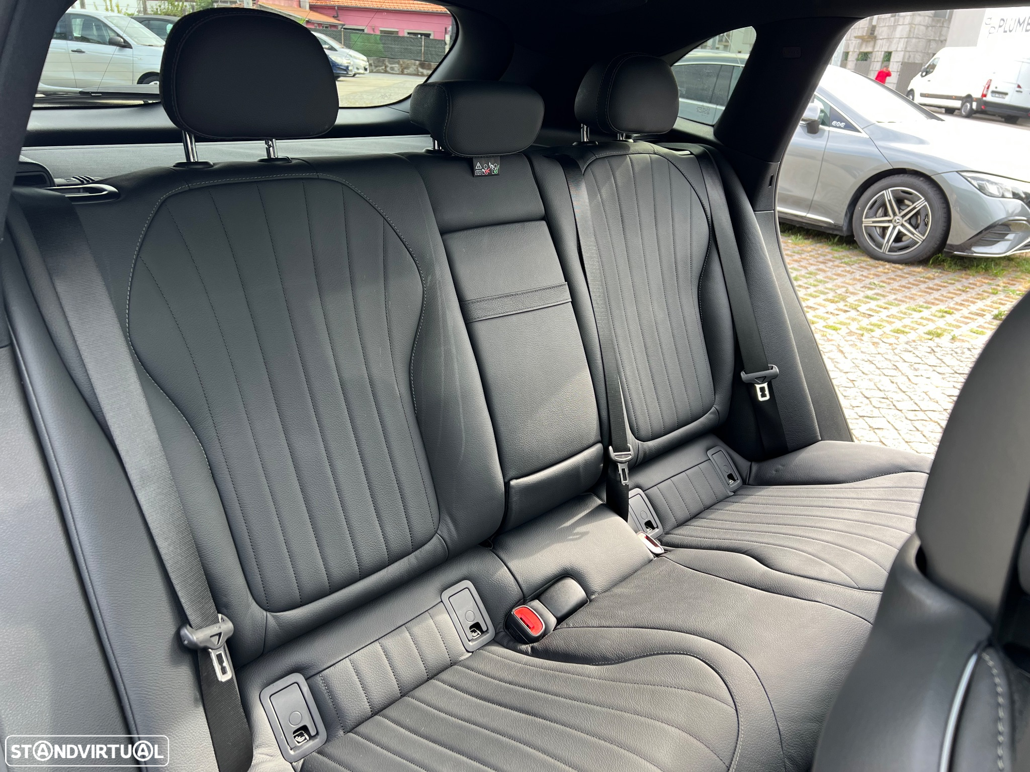 Mercedes-Benz EQE SUV 300 AMG Line - 23