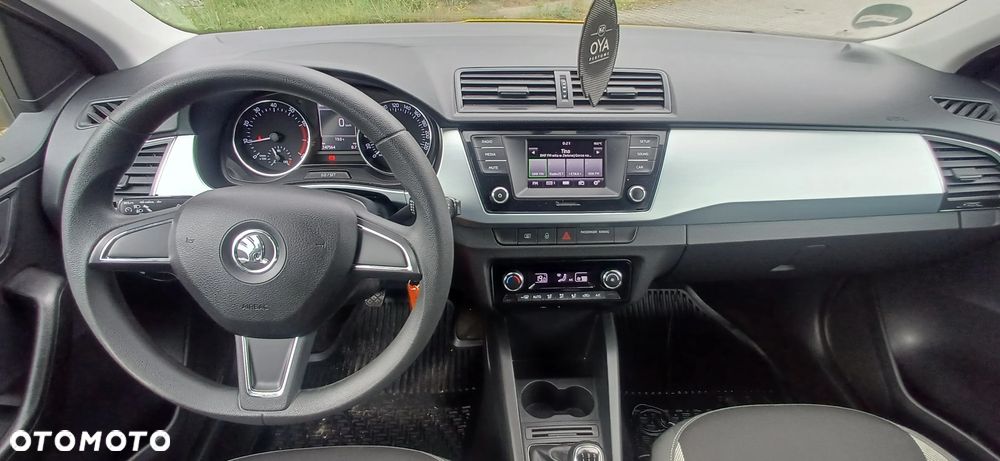 Skoda Fabia 1.0 MPI Joy - 6