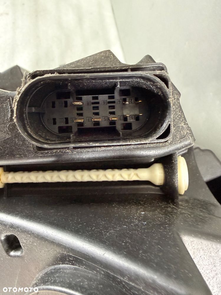 Reflektor lampa przednia prawa Mercedes-Benz E W213 A213 Multibeam - 6