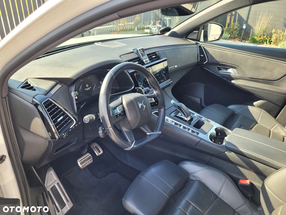 DS Automobiles DS 7 Crossback - 30