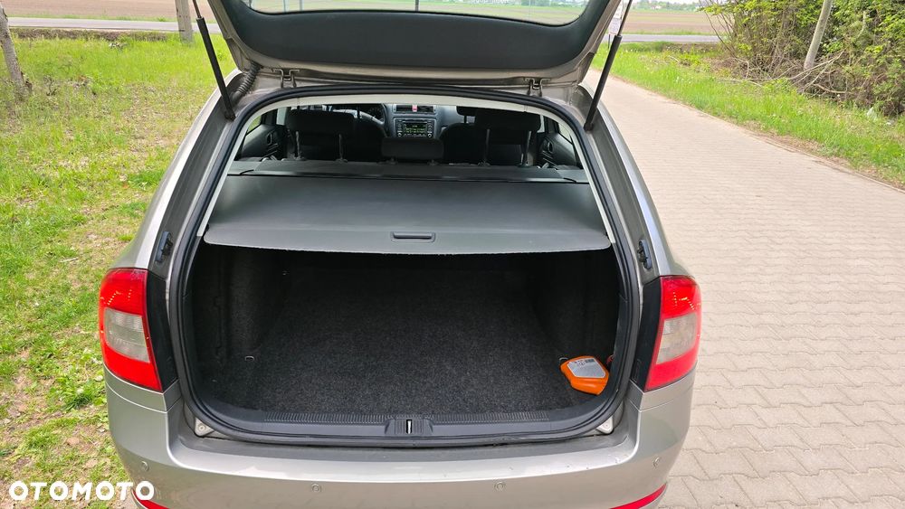Skoda Octavia 1.6 TDI Active - 6