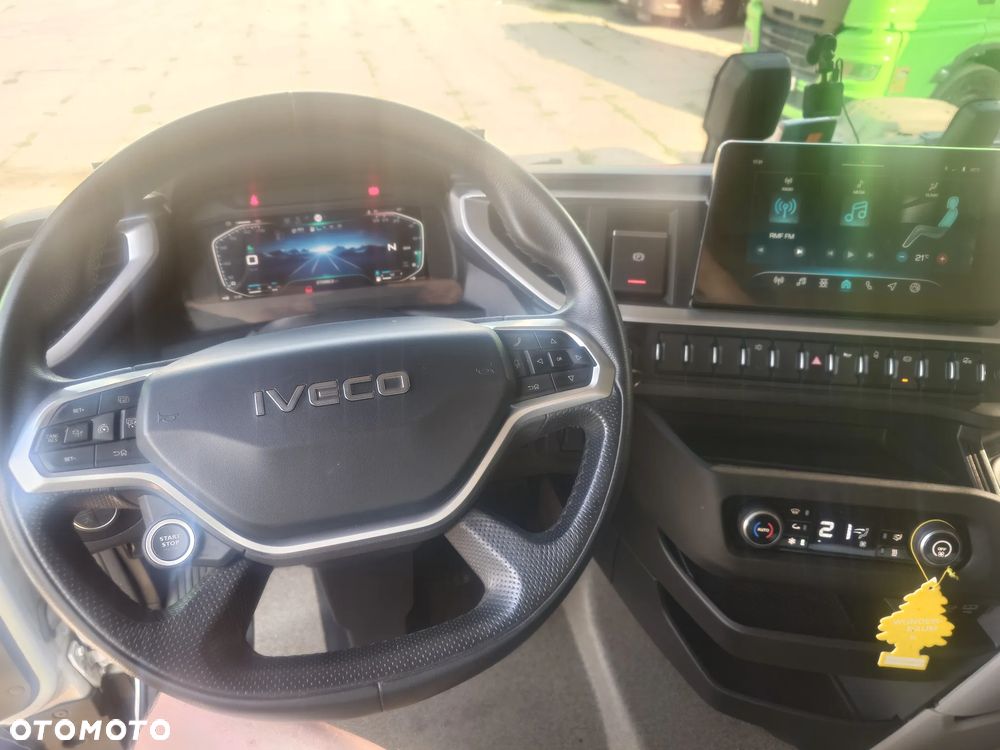 Iveco S-WAY 580 - 4