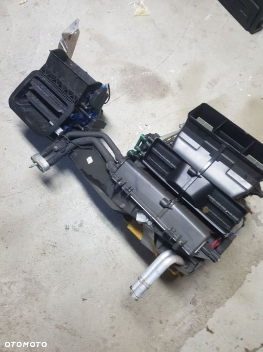 NAGRZEWNICA KOMPLETNA AUDI A4 B6 B7 8E1820005C - 2