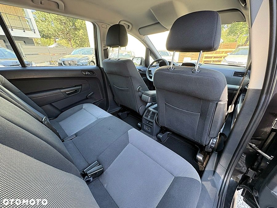 Opel Zafira 1.7 CDTI Innovation - 21