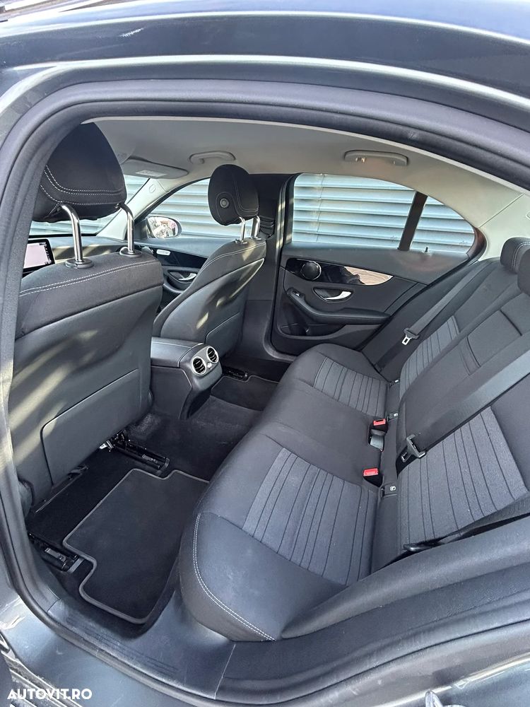 Mercedes-Benz C 180 d T-Modell - 25