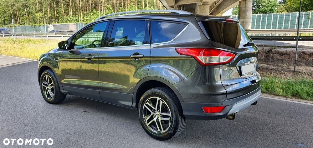 Ford Kuga 1.5 EcoBoost FWD Titanium ASS MMT6 - 8
