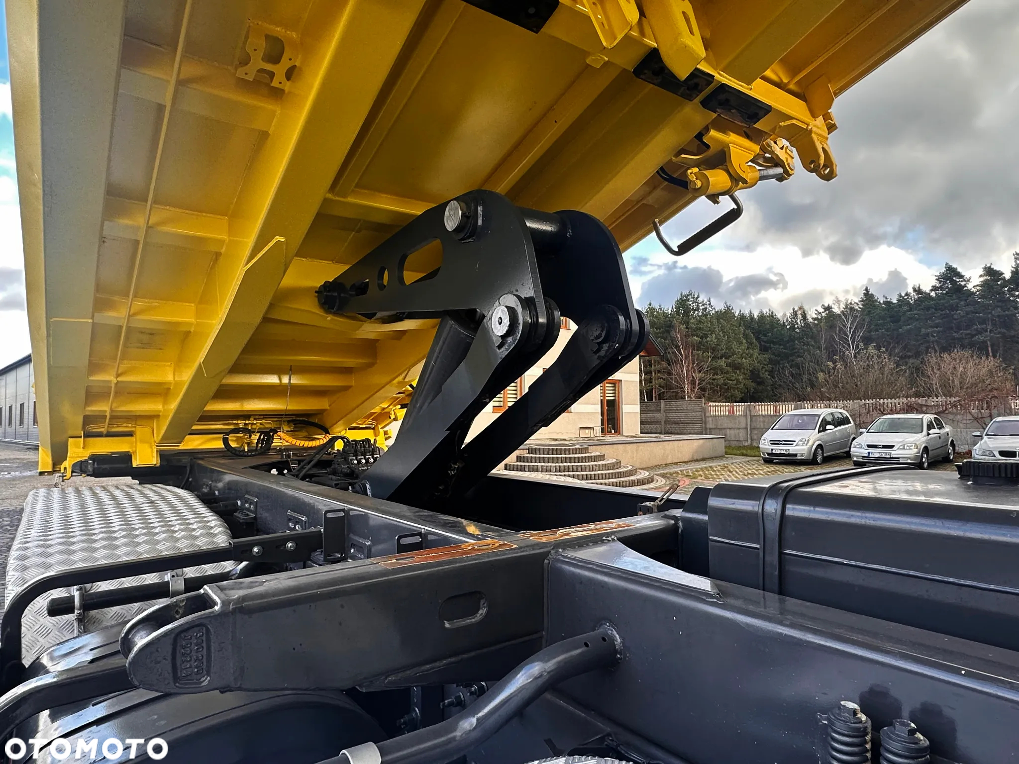 Renault K 460 PROTECT 8X4 WYWROTKA MEILLER BORDMATIC - 12