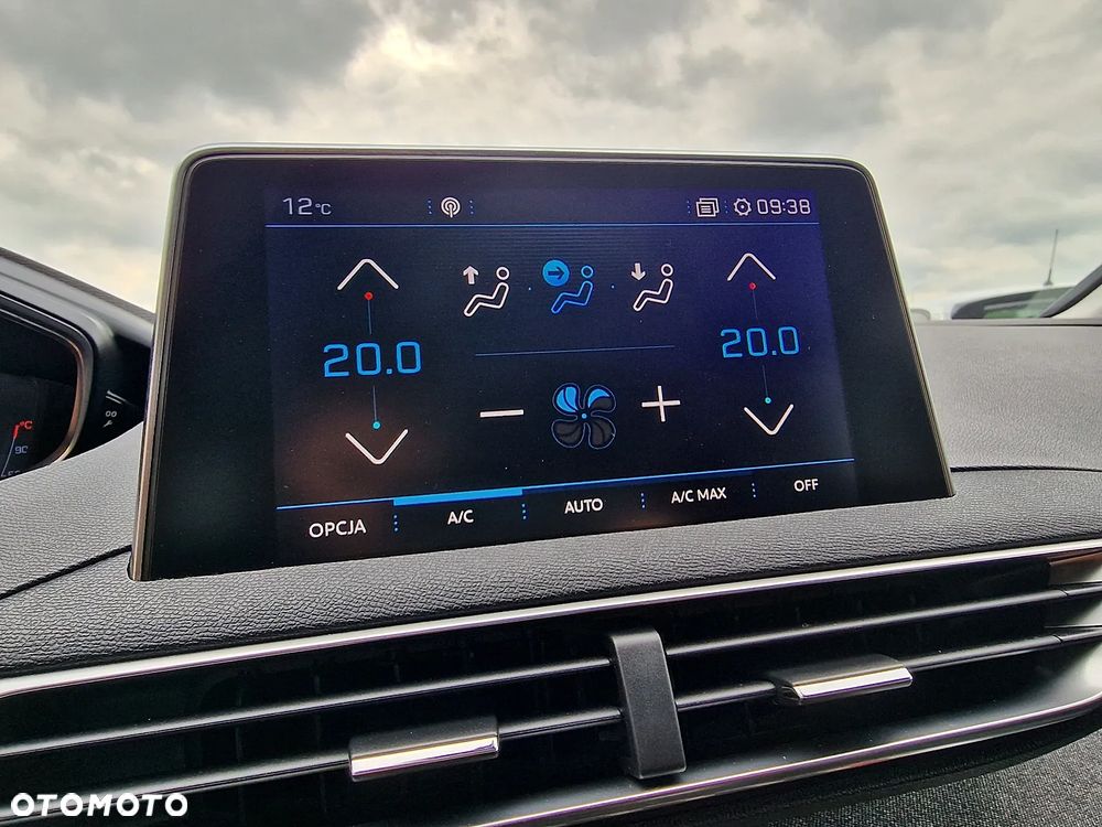 Peugeot 3008 PureTech 130 Stop & Start GPF Active - 17