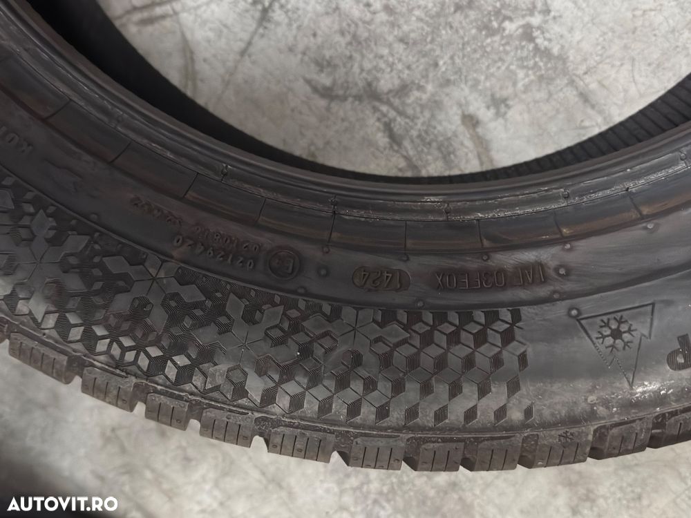 Vând 4 anvelope 235/55/19 continental de iarnă ca noi - 9