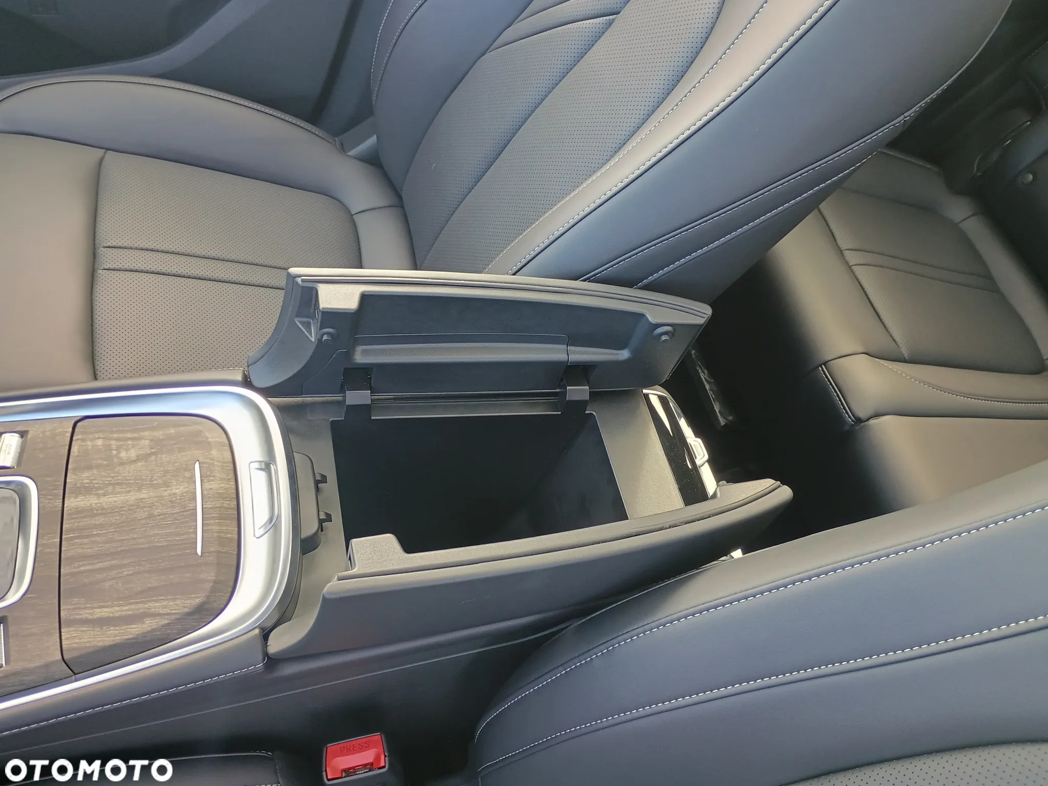 DFSK e5 1.5 PHEV Prestige E-CVT - 31