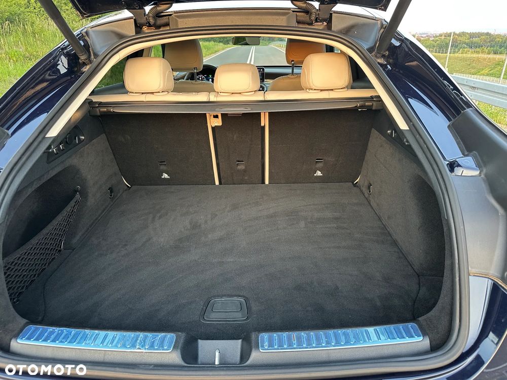 Mercedes-Benz GLC 300 4-Matic - 15