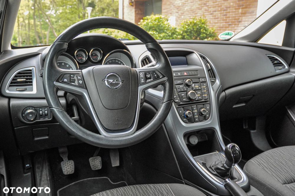 Opel Astra - 9