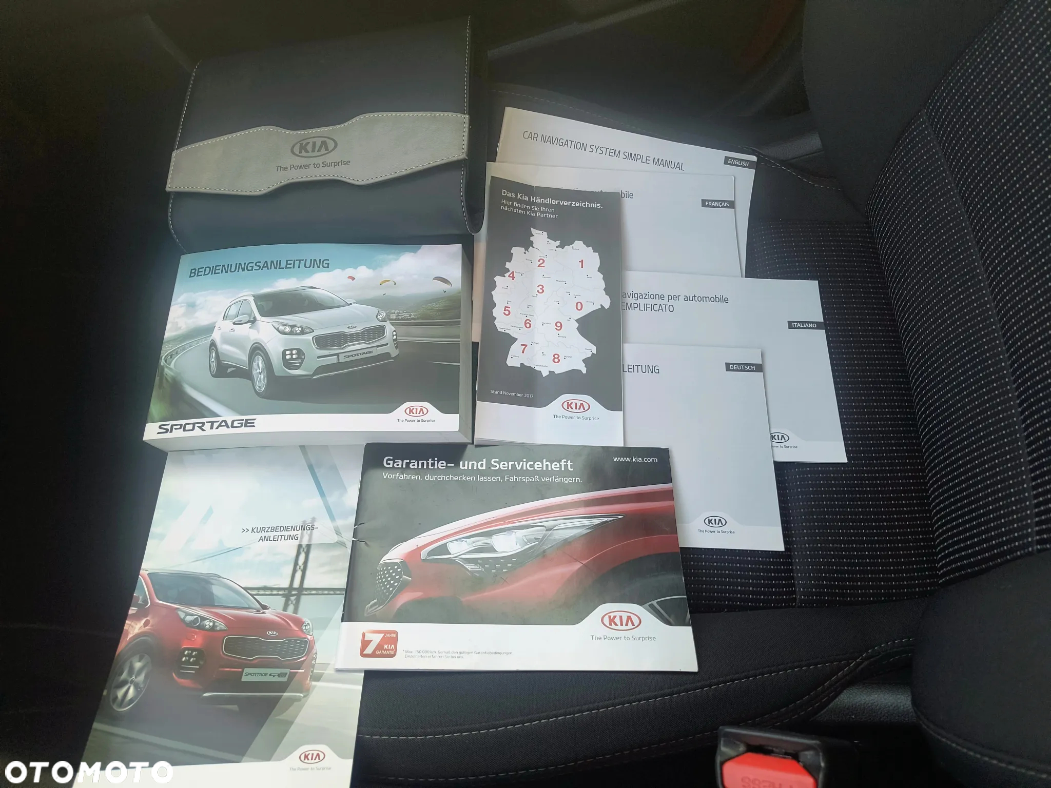 Kia Sportage 1.6 GDI 2WD DREAM-TEAM EDITION - 28
