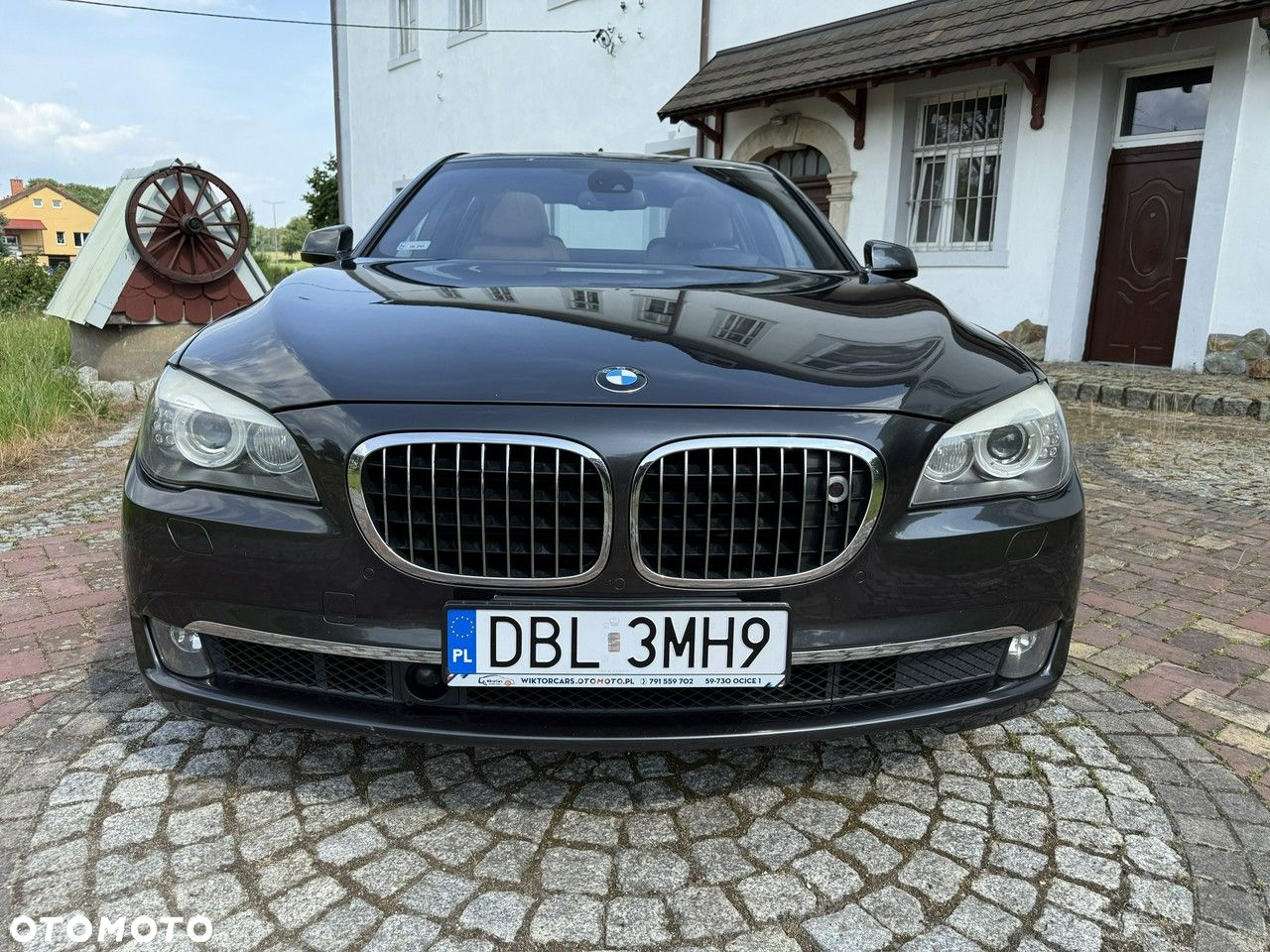 BMW Seria 7 750i - 15