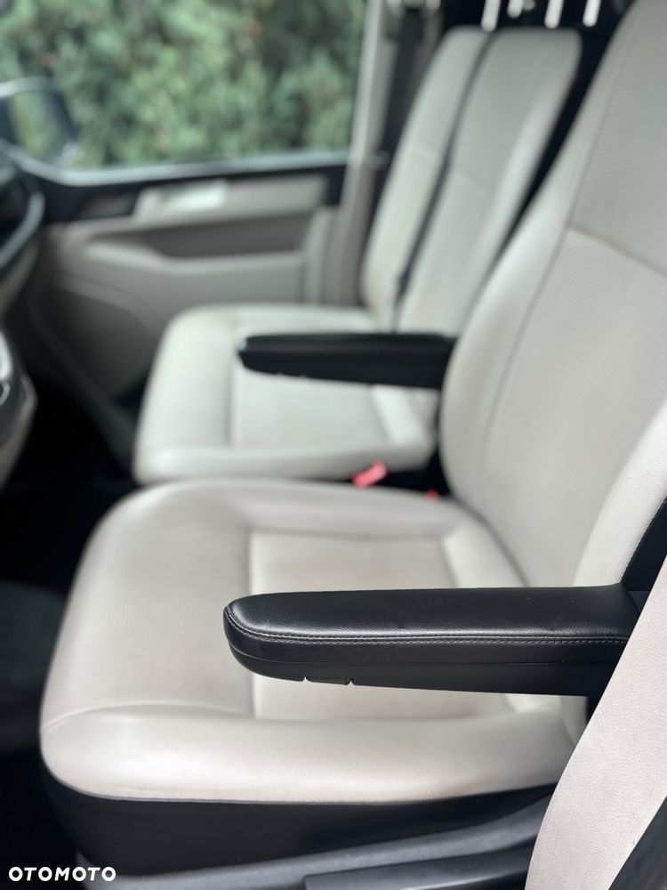 Volkswagen Transporter T6 - 15